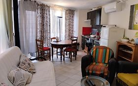 Appartement 38m2 les pieds dans l'eau pour 5 draps et linge fournis